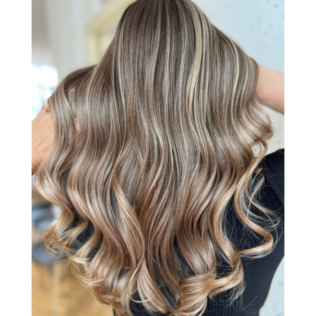 Hair highlight (long) - Vicky